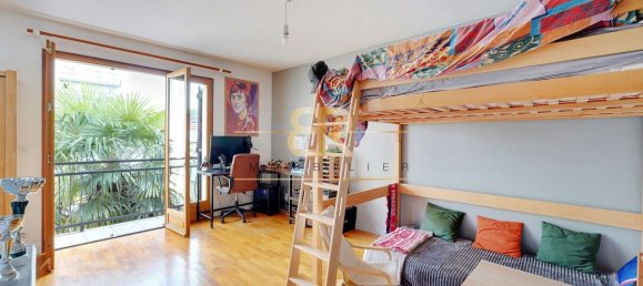 4 bedrooms House in Les Lilas, France No. 129296 7