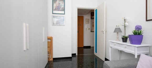 Apartamento T2 em Genoa, Italy N.º 371146 3