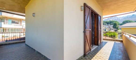 7 rooms Villa in Rocca di Papa, Italy No. 34714 4