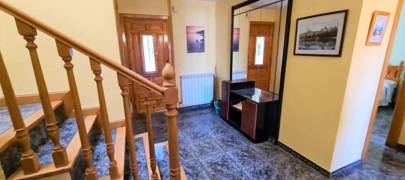 5 bedrooms House in Chartered Community of Navarre, Spain No. 117039 18