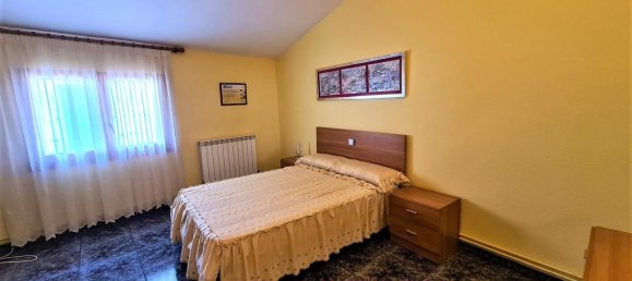 5 bedrooms House in Chartered Community of Navarre, Spain No. 117039 15