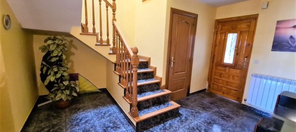 5 bedrooms House in Chartered Community of Navarre, Spain No. 117039 7