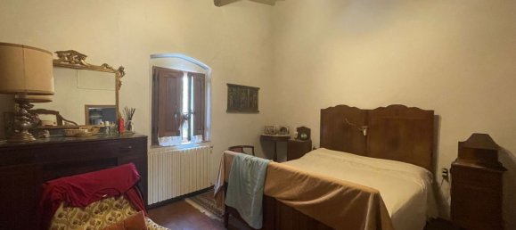 16 rooms House in Figline e Incisa Valdarno, Italy No. 218096 23