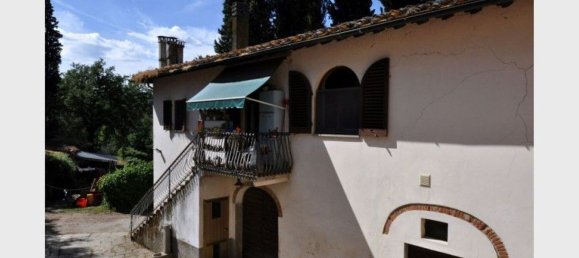 16 rooms House in Figline e Incisa Valdarno, Italy No. 218096 11
