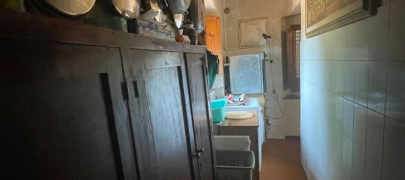 16 rooms House in Figline e Incisa Valdarno, Italy No. 218096 4