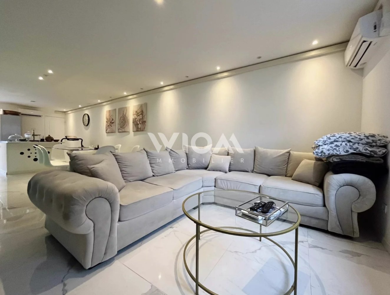 Adosado de 3 dormitorios en Lille, France No. 156524