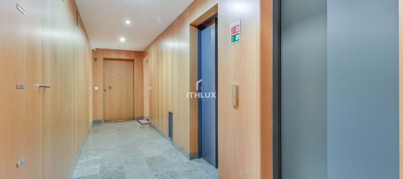 3 bedrooms Apartment in Oeiras, Portugal No. 241943 2