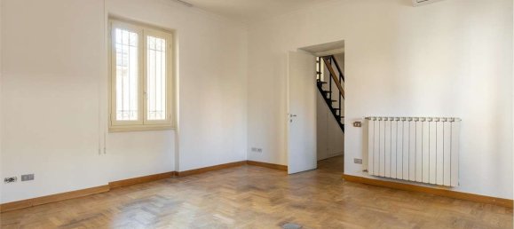 13 rooms Apartment in Rome, Italy No. 210416 19