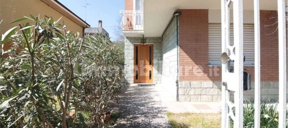 4 غرف نوم فيلا في Carpi, Italy رقم 265486 23