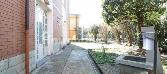 4 غرف نوم فيلا في Carpi, Italy رقم 265486 2