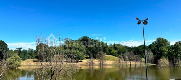 1 bedroom Apartment in Milan, Italy No. 319639 2