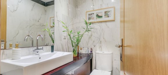 3 bedrooms Apartment in Lisbon, Portugal No. 246417 13