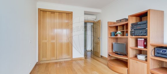 3 bedrooms Apartment in Lisbon, Portugal No. 246417 34
