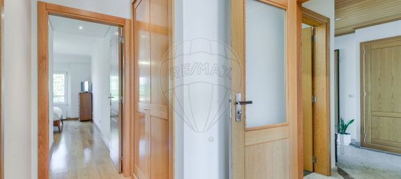 3 bedrooms Apartment in Lisbon, Portugal No. 246417 17