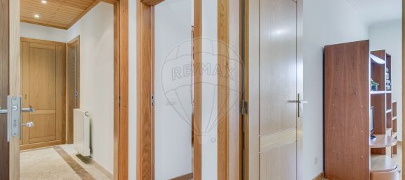 3 bedrooms Apartment in Lisbon, Portugal No. 246417 33