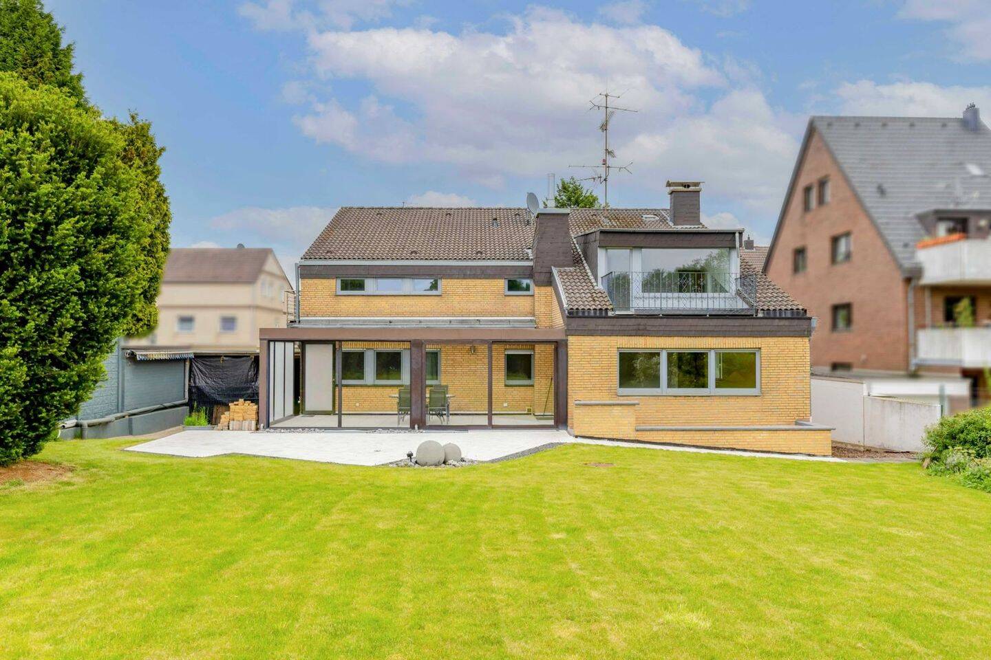 Moradia em banda T5 em North Rhine-Westphalia, Germany N.º 324091