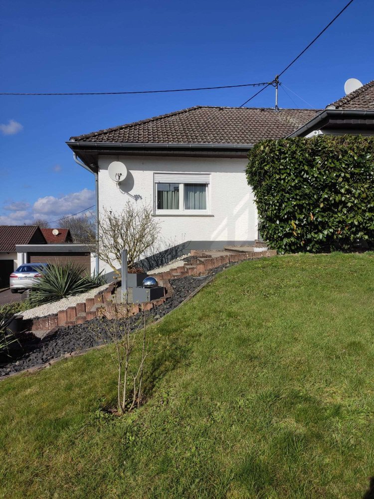 Bungalow de 6 divisões em Westerwaldkreis, Germany N.º 78568