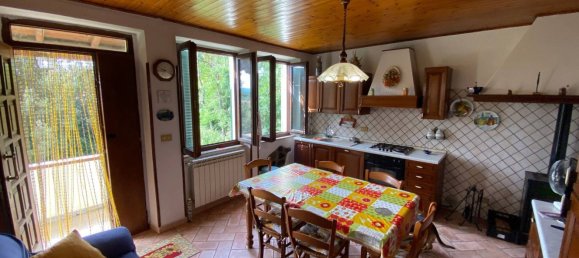 6 rooms House in Volterra, Italy No. 91108 6