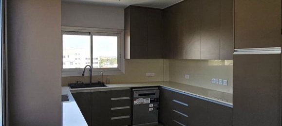 Apartamento de 3 dormitorios en Strovolos, Cyprus No. 26096 5