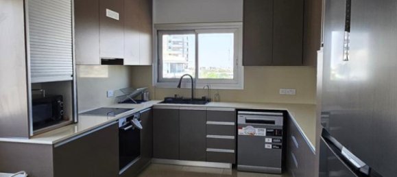 Apartamento de 3 dormitorios en Strovolos, Cyprus No. 26096 4