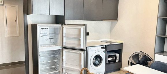 1 chambre Condo à Khlong Toei, Thailand No. 13779 2