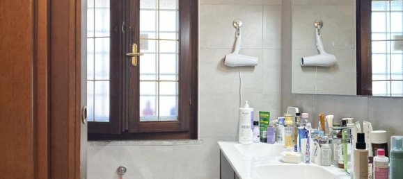 2 bedrooms Villa in Pomezia, Italy No. 374486 23