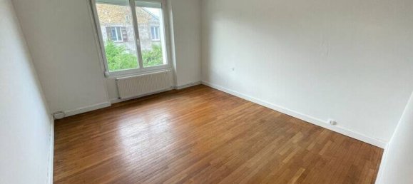 4 bedrooms House in Noyers, France No. 54188 7