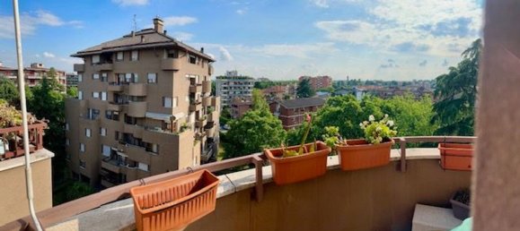 Studio in Monza, Italy, Nr. 259996 12