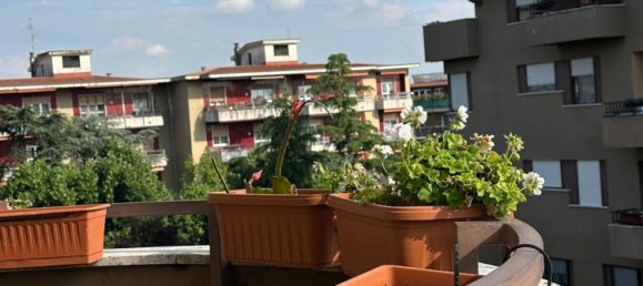 Studio in Monza, Italy, Nr. 259996 10