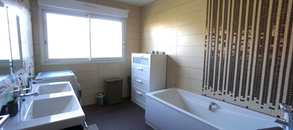 5 Schlafzimmer Haus in Aulnay-sous-Bois, France, Nr. 173219 13