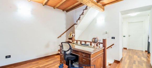 Apartamento de 6 habitaciónes en Fivizzano, Italy No. 260650 11