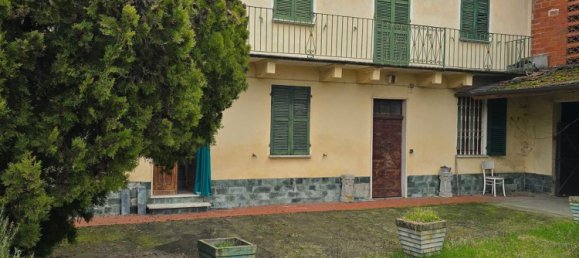 7 rooms House in Ricaldone, Italy No. 151102 2