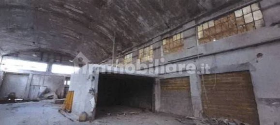 2550m² Warehouse in Grezzana, Italy No. 140598 15