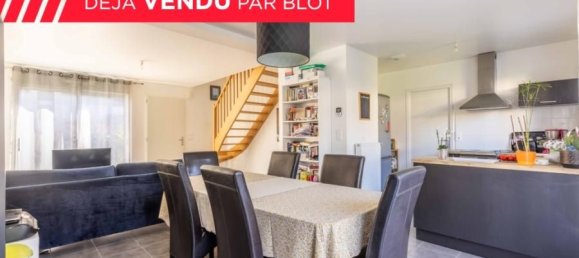 Дом с 3 спальнями в Шатожирон, Франция № 201578 3