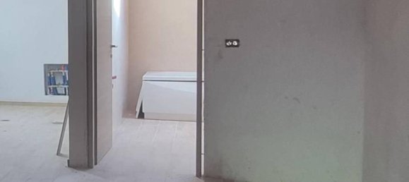 4 bedrooms House in Chioggia, Italy No. 250931 2