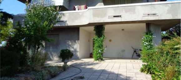 5 rooms Villa in Santarcangelo di Romagna, Italy No. 30269 6