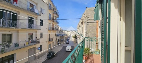 Квартира с 5 комнатами в Матера, Италия № 161443 25