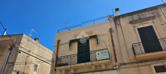 Квартира с 5 комнатами в Матера, Италия № 161443 35