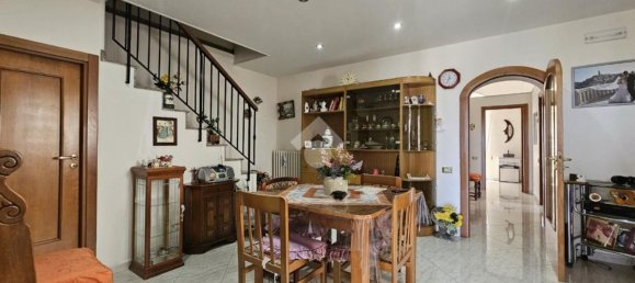 Квартира с 5 комнатами в Матера, Италия № 161443 36