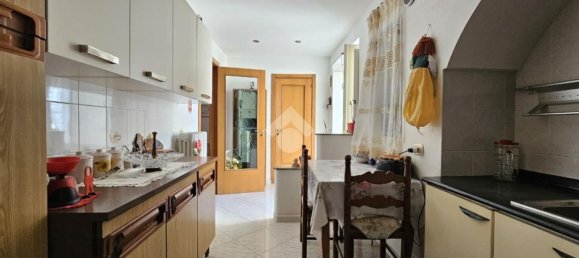 Квартира с 5 комнатами в Матера, Италия № 161443 6