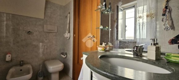 Квартира с 5 комнатами в Матера, Италия № 161443 27