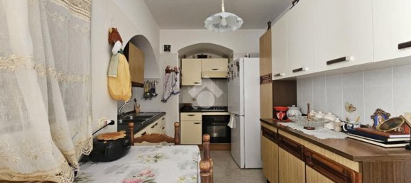 Квартира с 5 комнатами в Матера, Италия № 161443 8