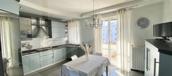 4-Zimmer Gewerbliche Immobilie in Modugno, Italy, Nr. 22080 20