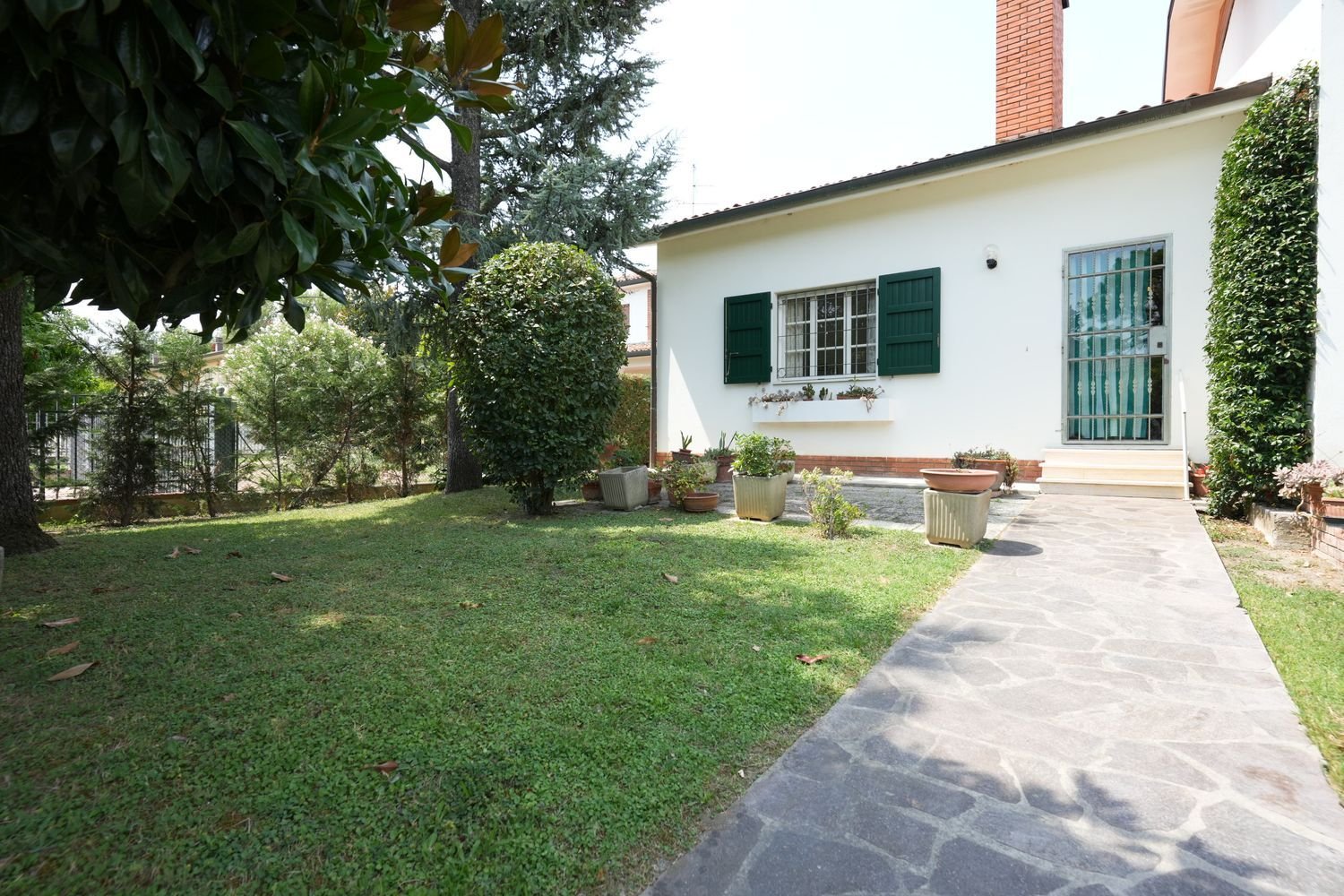 10 bedrooms House in Lugo, Italy No. 334289