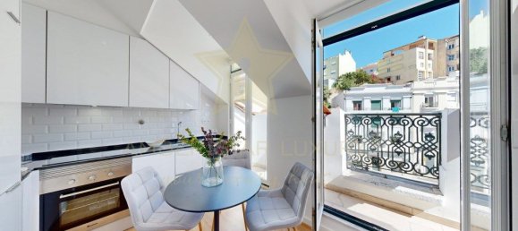 2 bedrooms Apartment in Lisbon, Portugal No. 163691 10