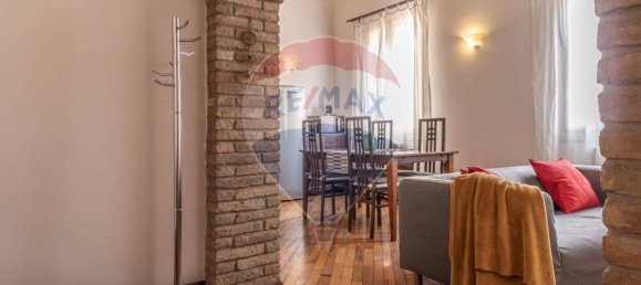 2 bedrooms Apartment in Modena, Italy No. 270465 3