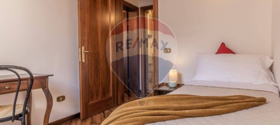 2 bedrooms Apartment in Modena, Italy No. 270465 18