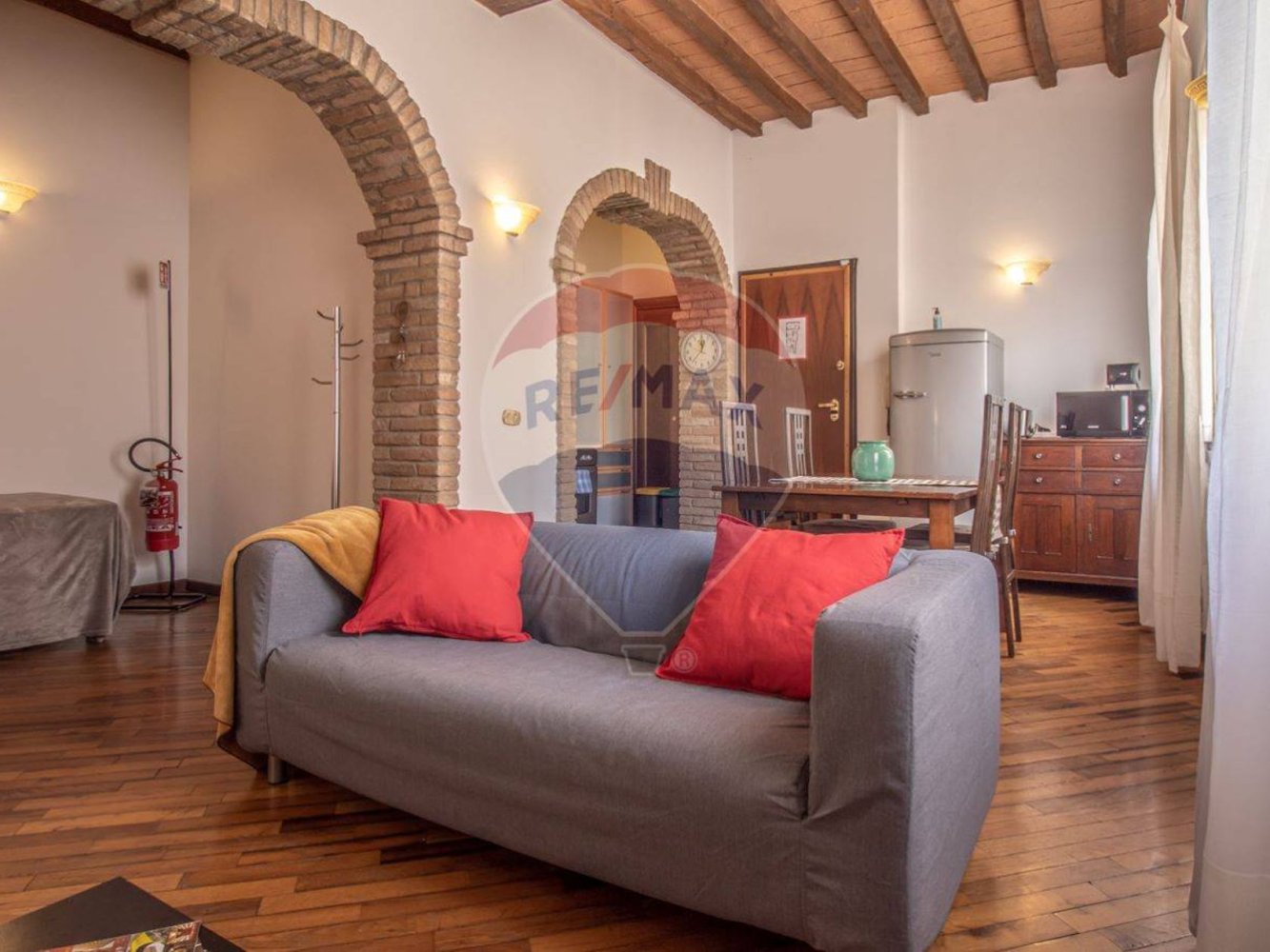 2 bedrooms Apartment in Modena, Italy No. 270465