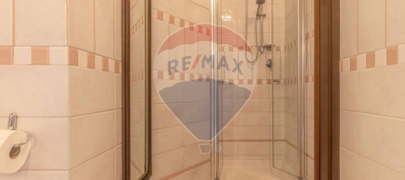 2 bedrooms Apartment in Modena, Italy No. 270465 14