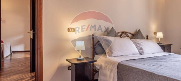 2 bedrooms Apartment in Modena, Italy No. 270465 11